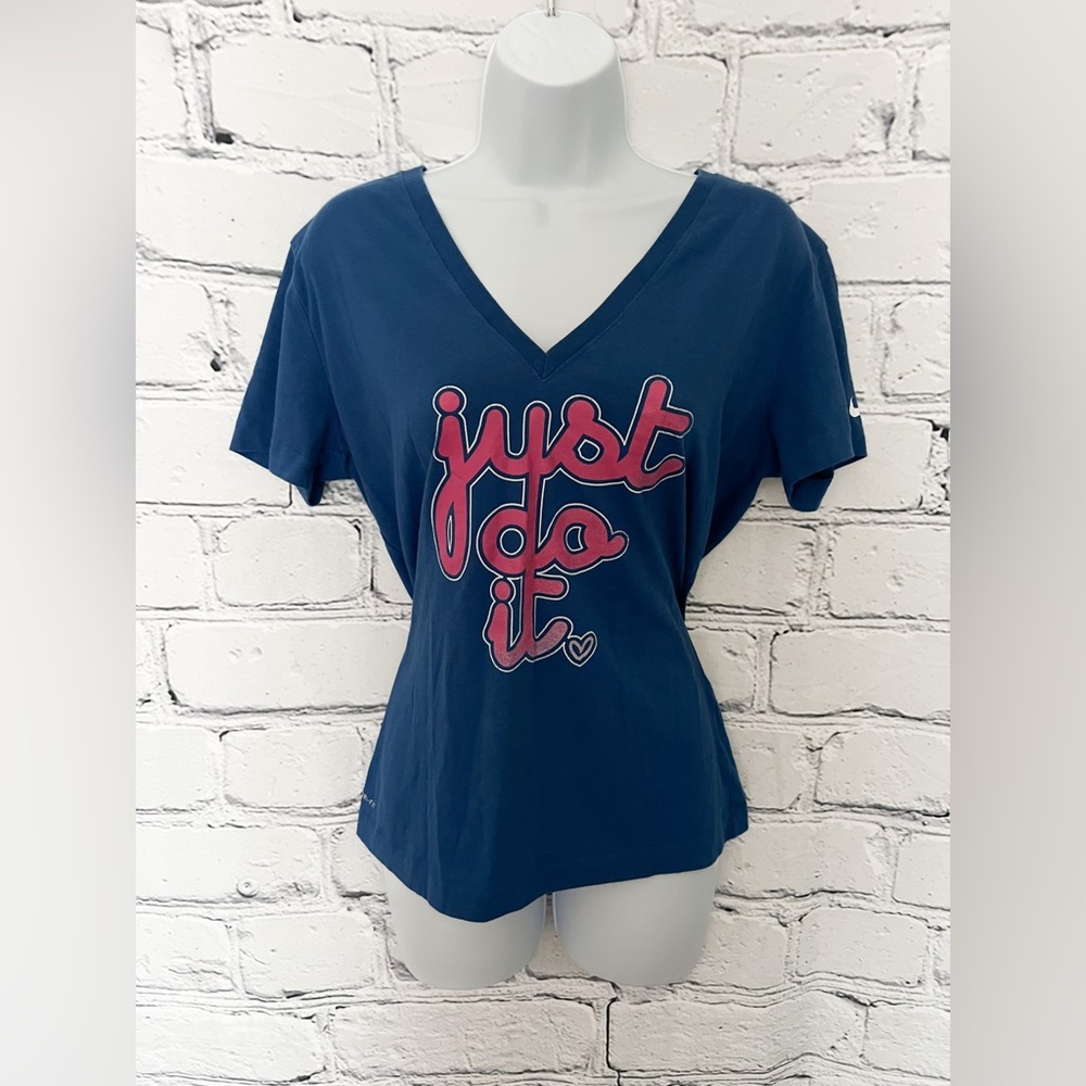 Nike T shirt